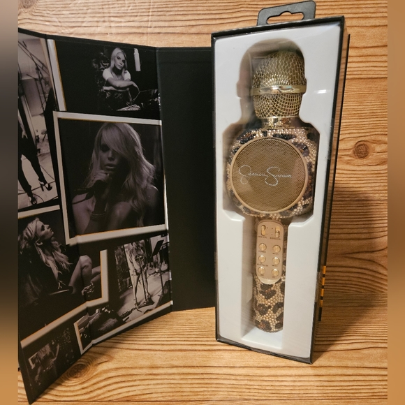 Jessica Simpson Wireless Bluetooth Karaoke Microphone NIB - Picture 2 of 7